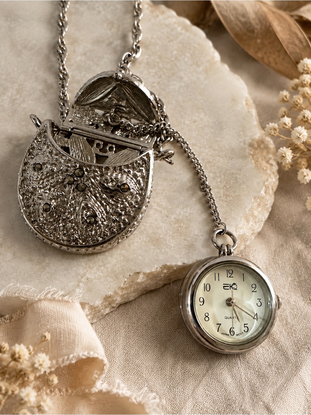 EKQ Hidden Watch Purse Pendant Necklace Silver Tone Working Quartz - Picture 6 of 9